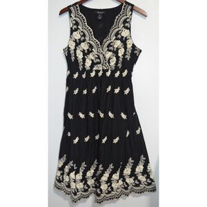 Karen Kane Embroidered Floral Dress M Cottagecore Boho Resort
